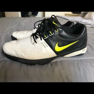 Nike Golf Size 9